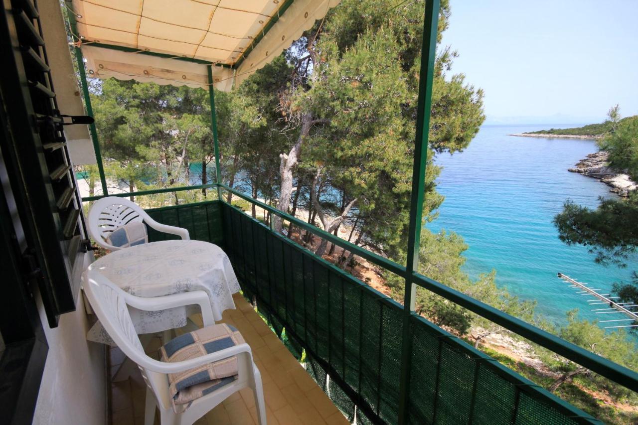 Apartments By The Sea Basina, Hvar - 542 Vrbanj Dış mekan fotoğraf